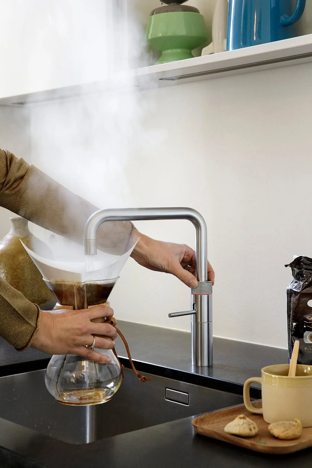 Quooker-armatur brukt til kaffebrygging